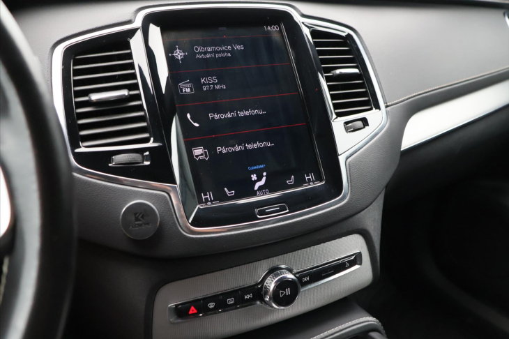 Volvo XC90 2.0 B6 220kW R-Design CZ Aut.