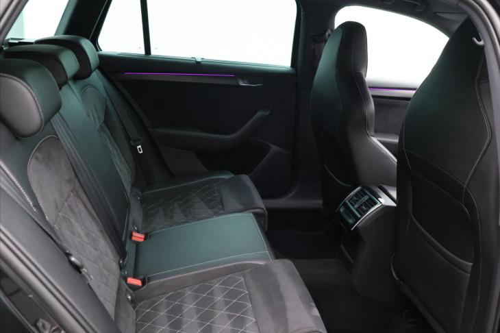 Škoda Superb 2,0 TDI 140kW DSG Sportline