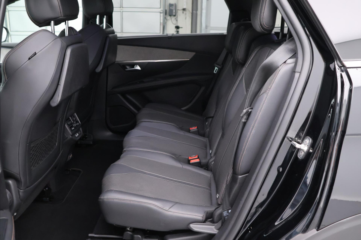 Peugeot 5008 1,2 PureTech 96kW GT 7-Míst