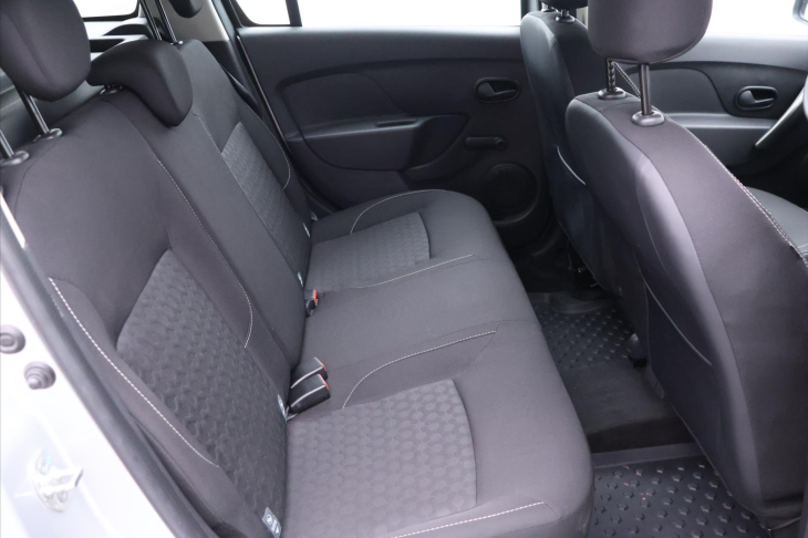 Dacia Logan 1,2 16V 54kW Klimatizace CZ