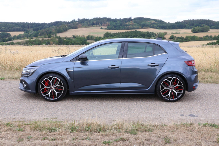 Renault Mégane 1,8 RS 300 Trophy Aut. CZ