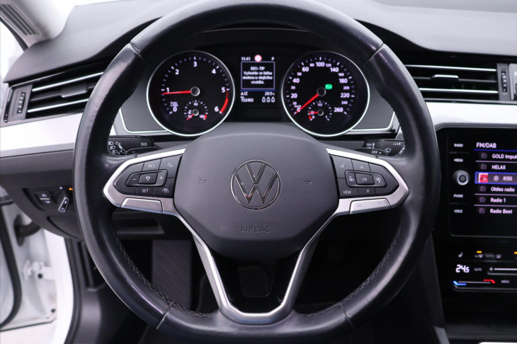 Volkswagen Passat 2,0 TDI DSG Business 1.Maj DPH