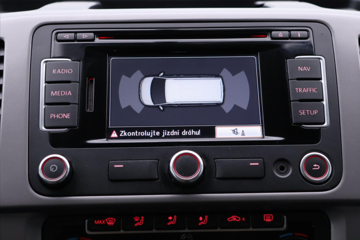 Volkswagen Caravelle 2,0 TDI 103kW DSG 8-Míst Tažné