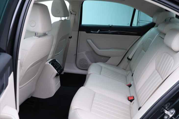 Škoda Superb 2,0 TDI 140kW L&K  Aut.klima