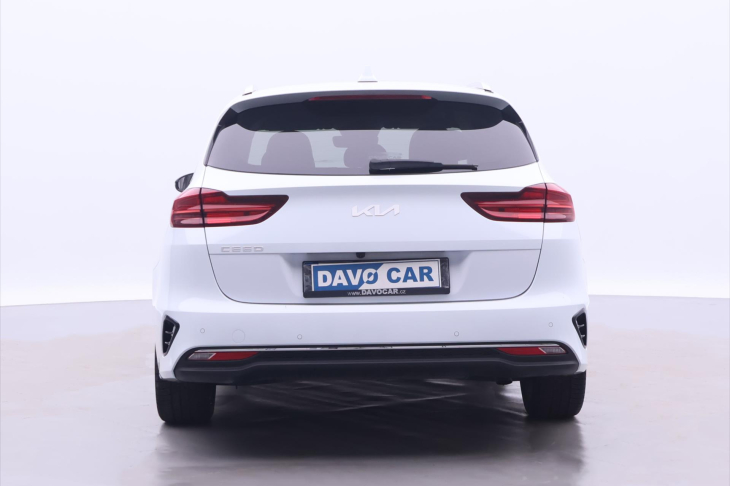 Kia Ceed 1,5 T-GDI 117kW Aut. CZ DPH