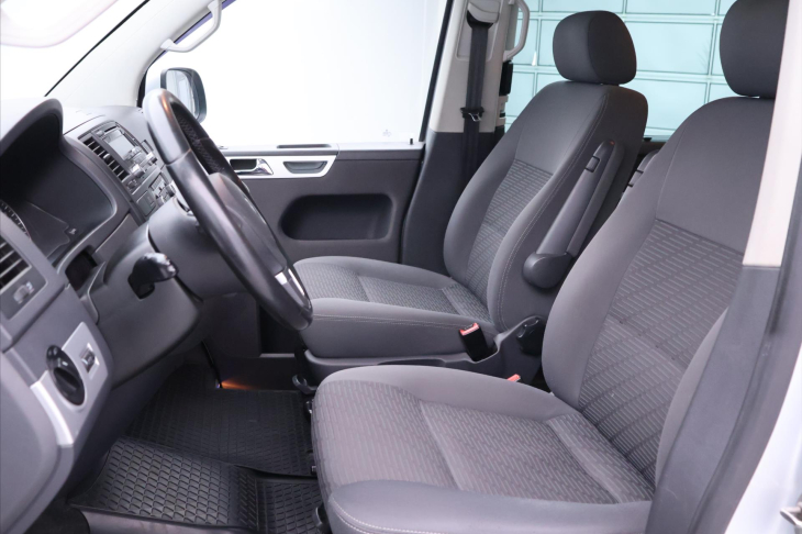 Volkswagen Multivan 2,0 TDI 103kW Comfort 7-Míst