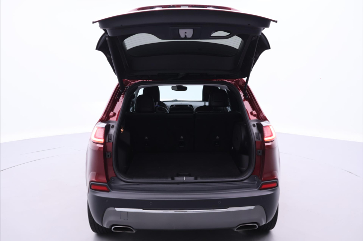 Jeep Cherokee 3,2 200kW AWD Kamera 1.Maj DPH