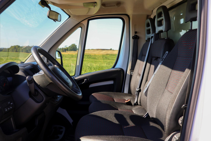 Peugeot Boxer 2,2 BlueHDI 121kW L4 CZ 1 Maj