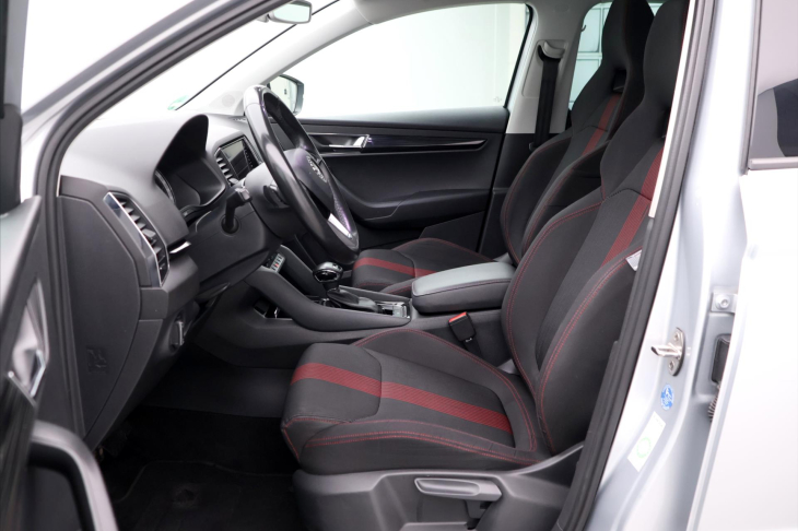 Škoda Karoq 1,6 TDI DSG Style Sport Navi