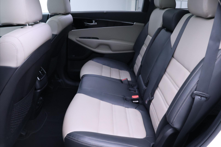 Kia Sorento 2,2 CRDi 147kW 4x4 Premium Záruka