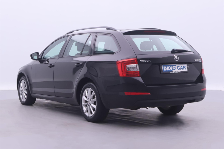 Škoda Octavia 1,4 TSI 103kW Serv.Kniha 1.Maj