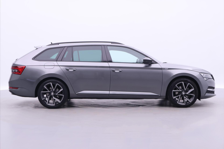 Škoda Superb 2,0 TDI 110kW SportLine Combi DSG