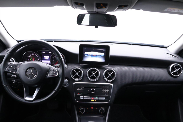 Mercedes-Benz Třídy A 1,5 180d 80kW Automat DPH