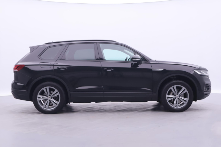 Volkswagen Touareg 3,0 TDI 170kW DSG 4M LED CZ