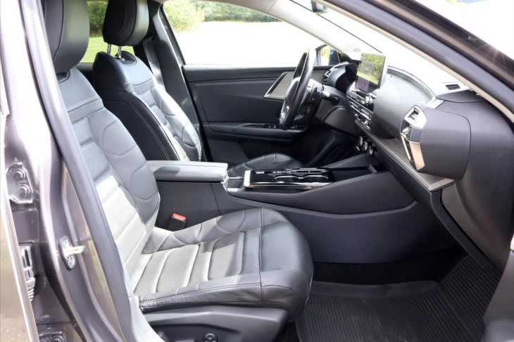 Citroën C5 X 1,6 PT 180k CZ Exclusive DPH