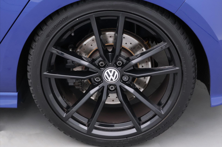 Volkswagen Golf 2,0 TSI R 221kW 4Motion DSG