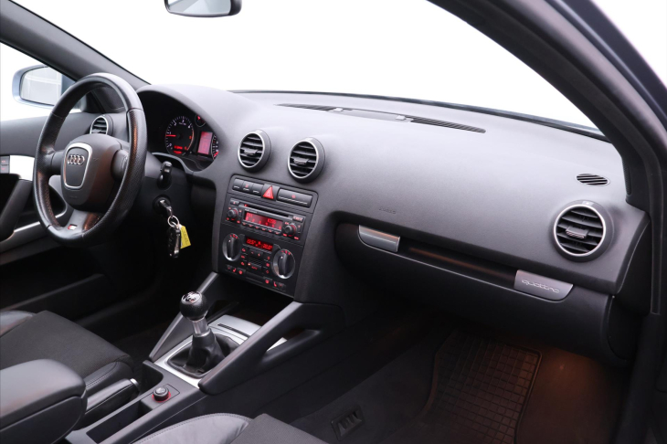 Audi A3 2,0 TDI 103kW Quattro S-Line