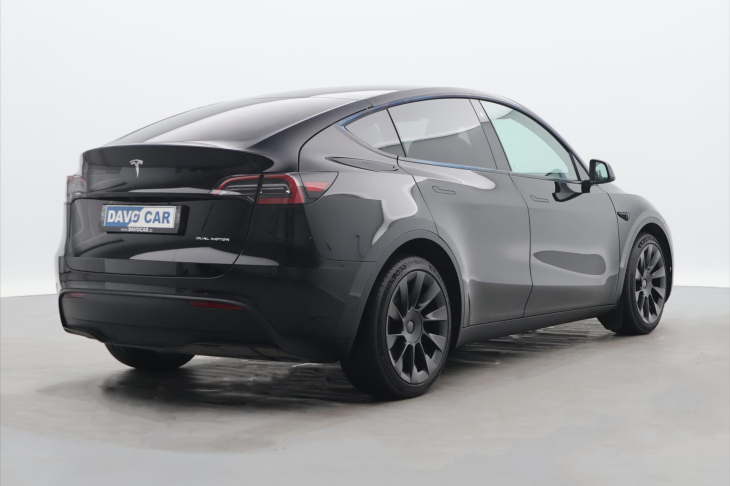 Tesla Model Y Long Range AWD CZ SoH 92%