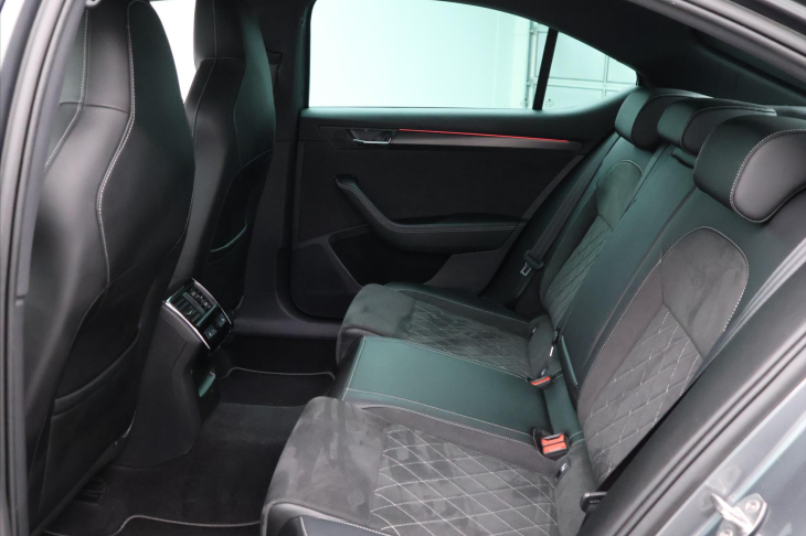 Škoda Superb 2,0 TSI DSG CZ Sportline DPH