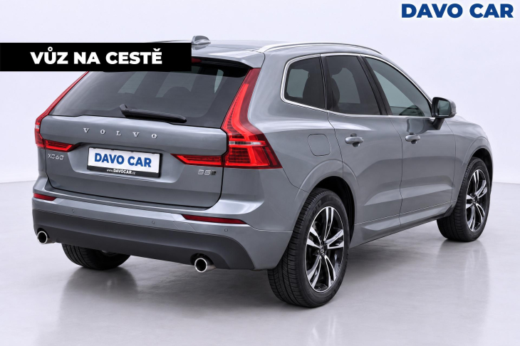Volvo XC60 2,0 B5 173 kW AWD Momentum Pro DPH
