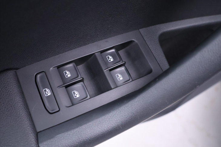 Škoda Octavia 1,6 TDI 85kW Ambition Fresh CZ