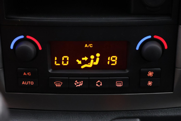 Fiat Scudo 2,0 JTD 120 kW 8-Míst Long