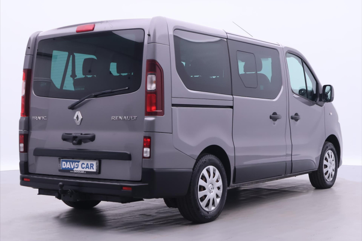 Renault Trafic 1,6 dCi 92kW Cool 8-Míst CZ DPH