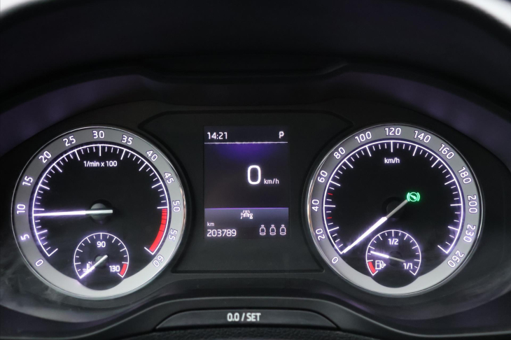 Škoda Karoq 2,0 TDI 110kW DSG 4x4 Style CZ