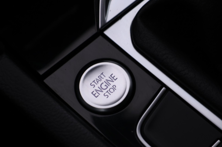 Volkswagen Passat 2,0 TDI 110kW CZ Highline LED