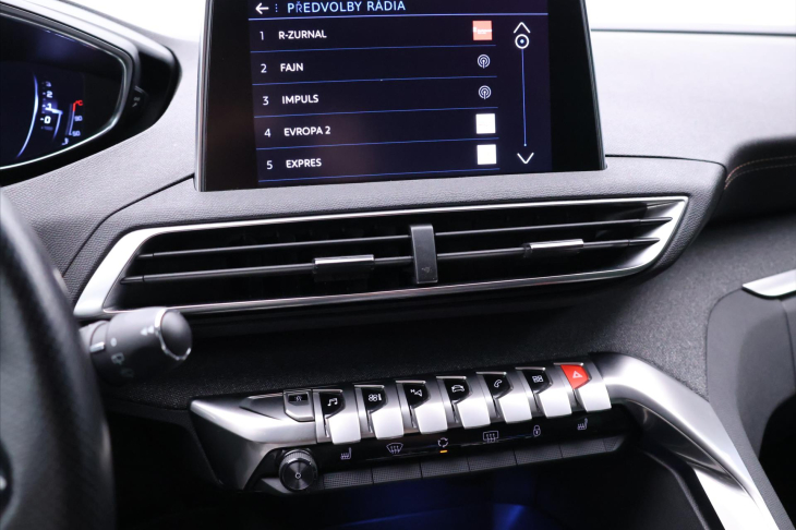 Peugeot 5008 1,6 i 133 kW GT-Line CZ 7-Míst