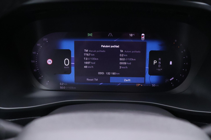 Volvo XC40 2,0 B3 120kW Core DCT CZ Záruka