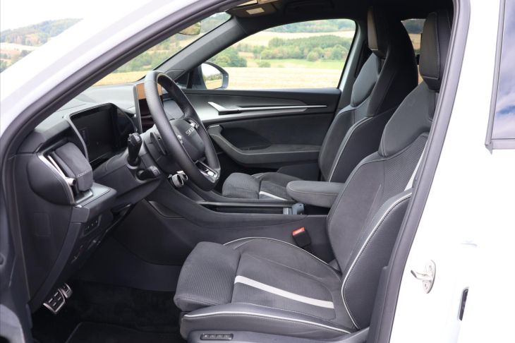 Škoda Kodiaq 2,0 2.0 TDI Sportline 4x4 DSG