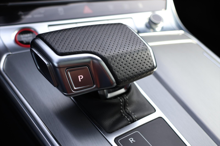 Audi S7 3,0 V6 253kW Quattro DPH B&O Head-UP