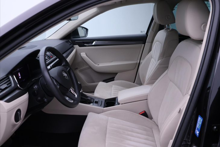 Škoda Superb 2,0 TDI 4x4 DSG CZ Style 1.Maj