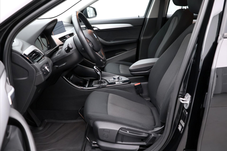 BMW X2 1,5 18i 100kW sDrive CZ