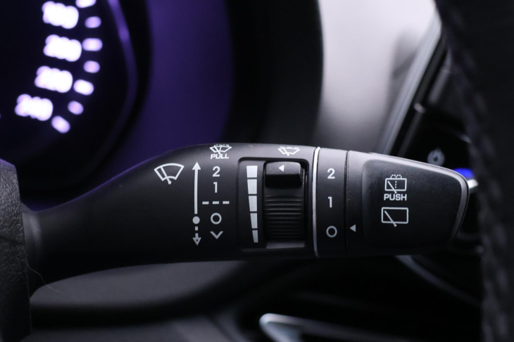 Hyundai i30 1,5 T-GDI 117kW Smart DPH CZ