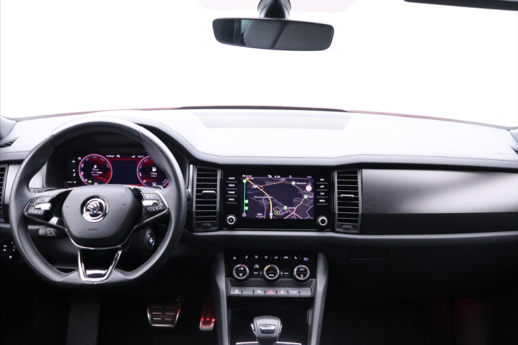 Škoda Kodiaq 1,5 TSI 110kW SportLine DSG CZ DPH