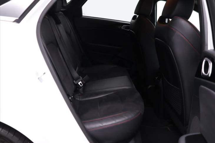 Kia Ceed 1,6 TGDI 150kW GT LED 1.Maj.