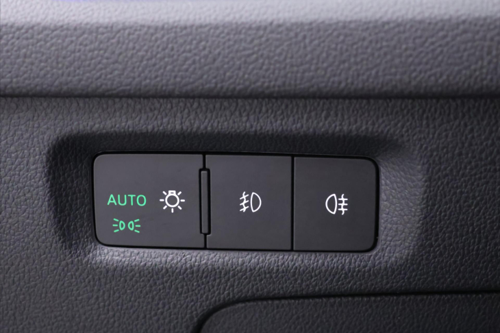 Škoda Octavia 2,0 TDI Clever Matrix 1.Maj DPH