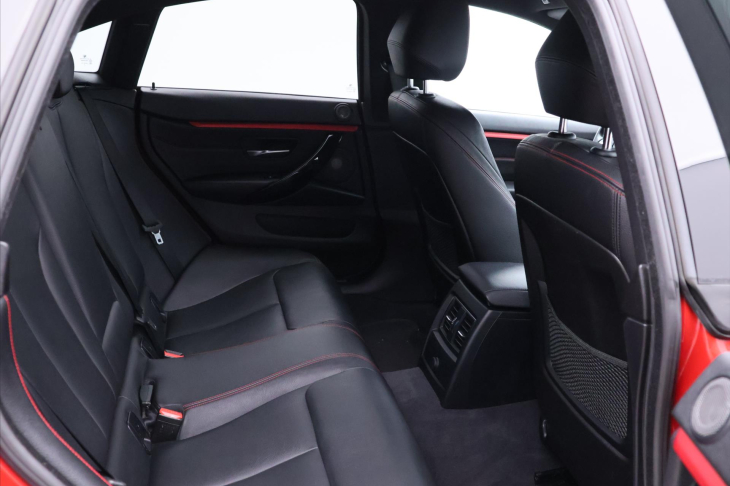 BMW Řada 4 2,0 420d xD CZ GranCoupé Sport