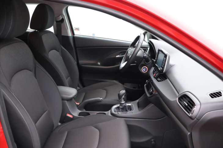 Hyundai i30 1,4 T-GDI 103 kW Style Fastback