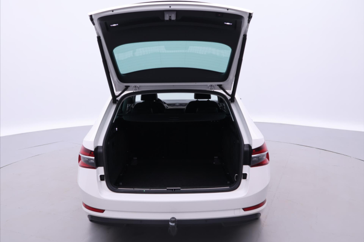 Škoda Superb 2,0 TDI 140kW DSG Style+ 4x4
