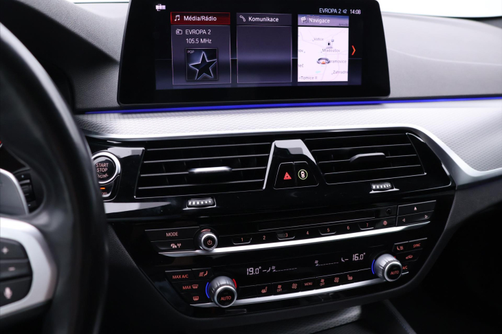 BMW Řada 5 2,0 dA 140kW M-Paket, Záruka