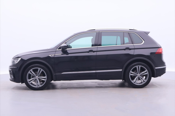 Volkswagen Tiguan 1,5 TSI R-line virtual DPH LED