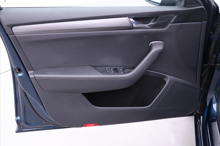 Škoda Superb 2,0 TDI 147kW Style 4x4 DSG CZ DPH