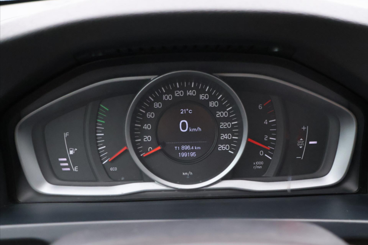 Volvo V60 1,6 D2 84kW Kinetic