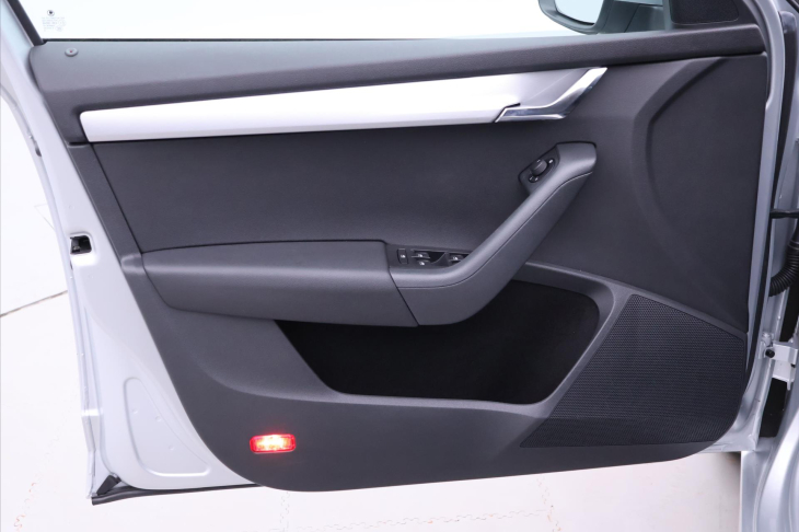 Škoda Octavia 2,0 TDI 110kW CZ Style Kessy