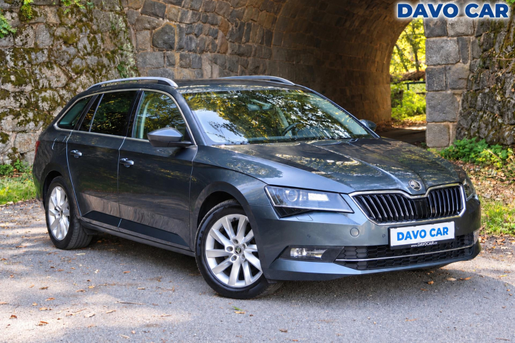 Škoda Superb 2,0 TDI DSG 110kW Style Navi