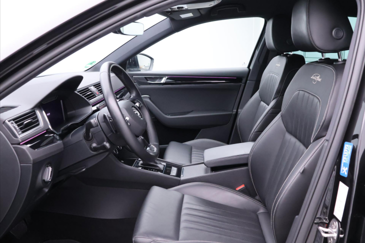 Škoda Superb 2,0 TDI 110kW DSG L&K DPH 1.Maj.