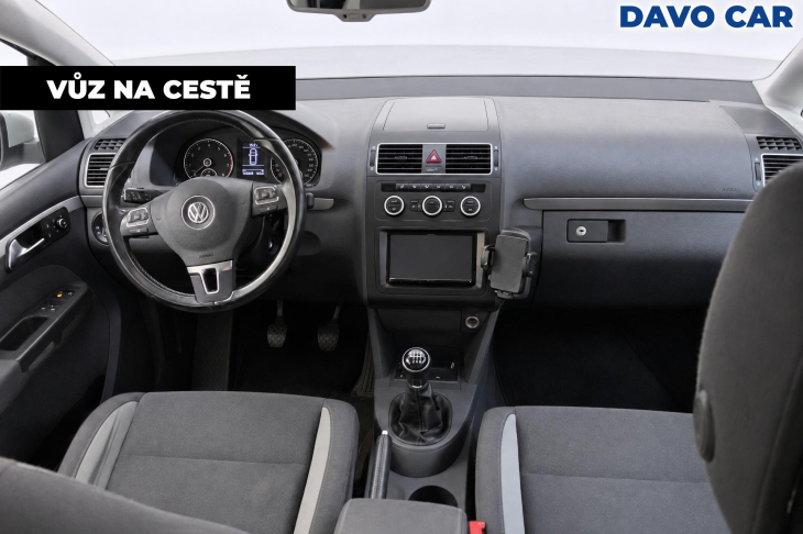 Volkswagen Touran 1.4 TSI 103kW Serv.kniha 1.Maj.